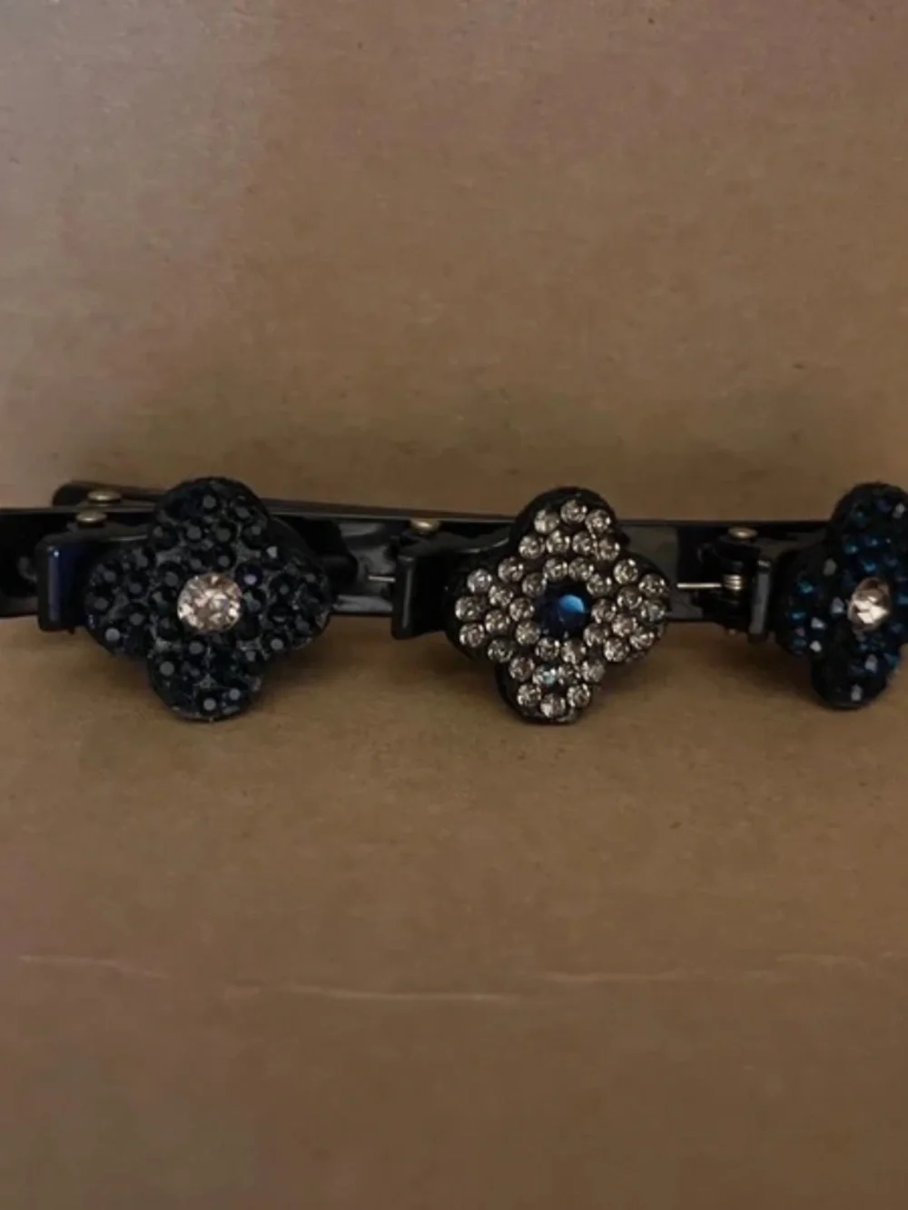 Rsvelte Triple Braided Hair Clip with 3 Small Clips For Women